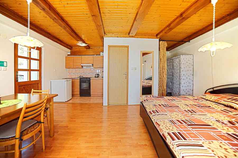 Pronájem apartmánů - foto 5