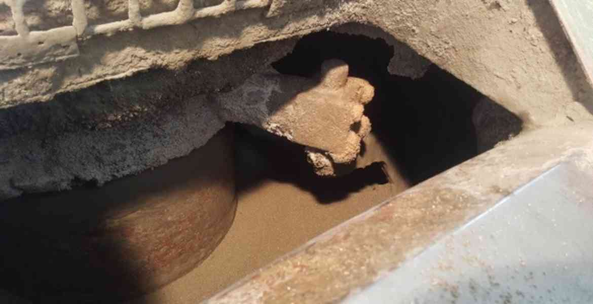 Čtyřsloupový hydr. lis pro lisování keramických materiálů   - foto 13