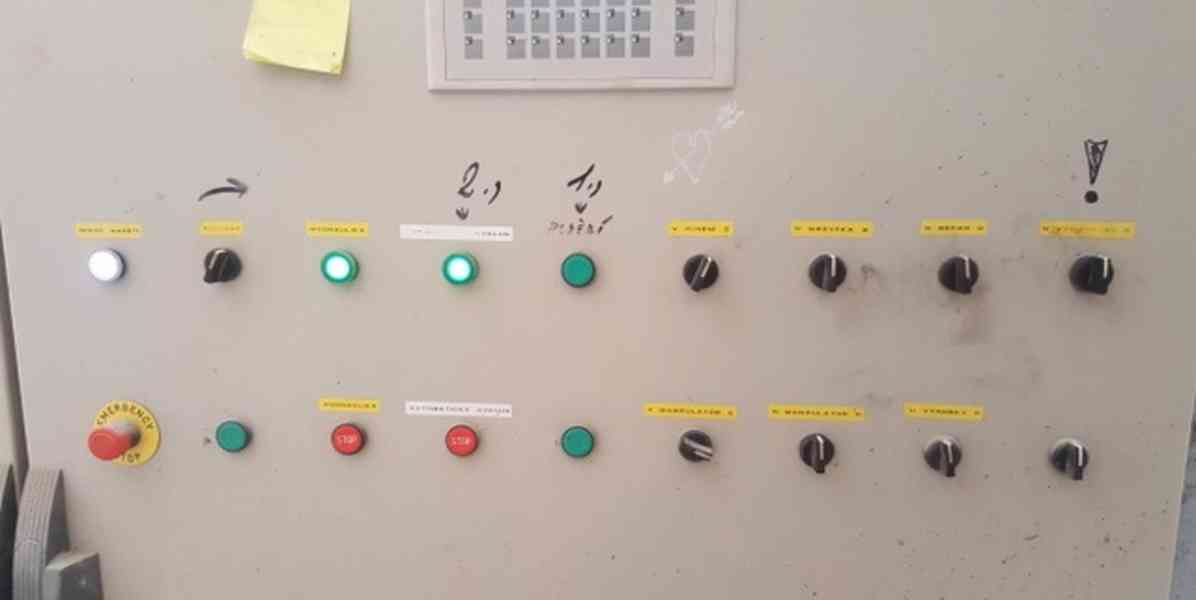 Čtyřsloupový hydr. lis pro lisování keramických materiálů   - foto 9