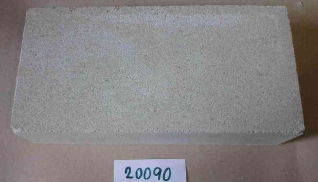 Čtyřsloupový hydr. lis pro lisování keramických materiálů   - foto 15