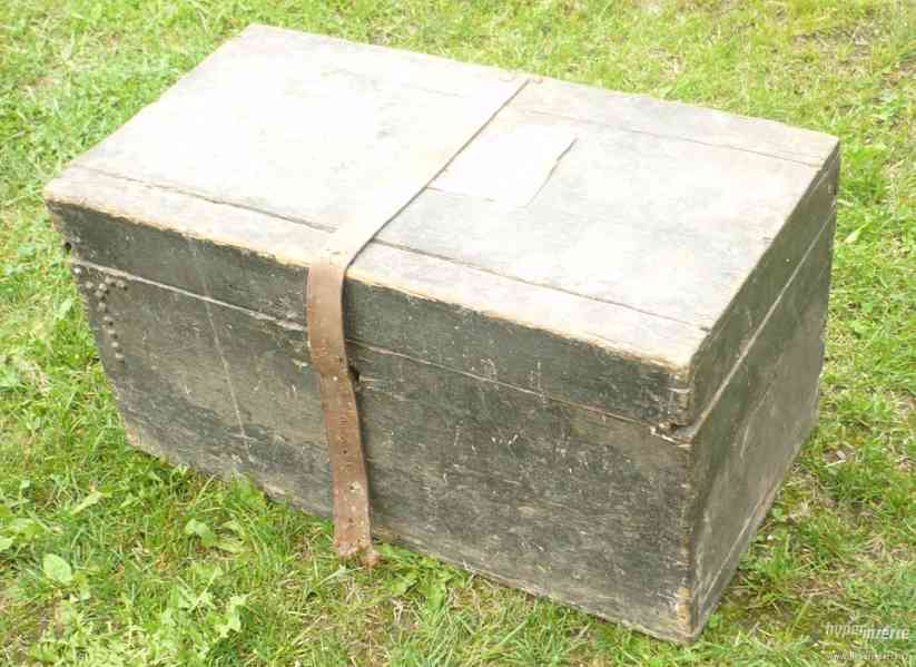 Stará dřevěná truhla 56cm - foto 1