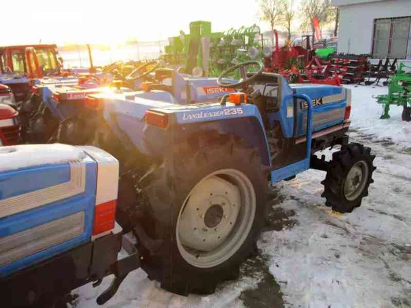 Malotraktor Iseki TA 235 plně repasovaný 4WD - foto 2