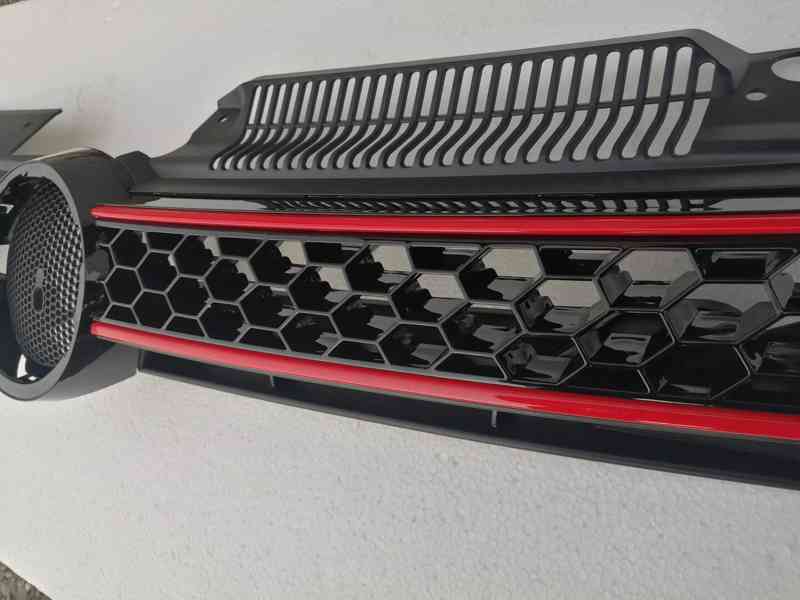 VW Golf 6 - přední maska GTI. - foto 4