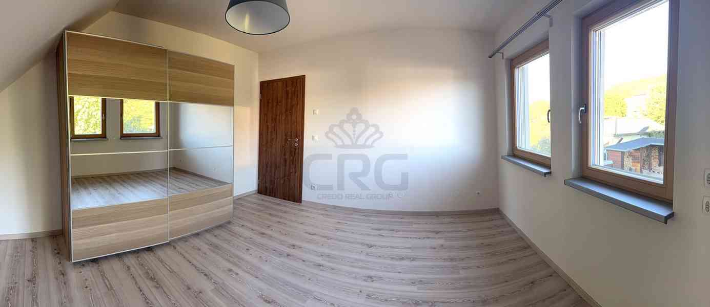 VÝJÍMEČNÉ RODINNÉ BYDLENÍ V ČEBÍNĚ“ - foto 16