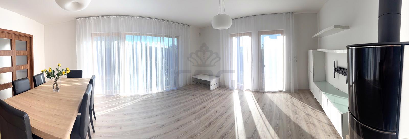 VÝJÍMEČNÉ RODINNÉ BYDLENÍ V ČEBÍNĚ“ - foto 2