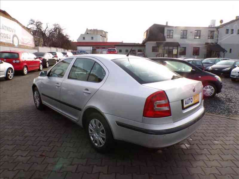 Škoda Octavia 2,0 TDI - foto 3