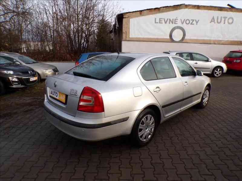 Škoda Octavia 2,0 TDI - foto 4