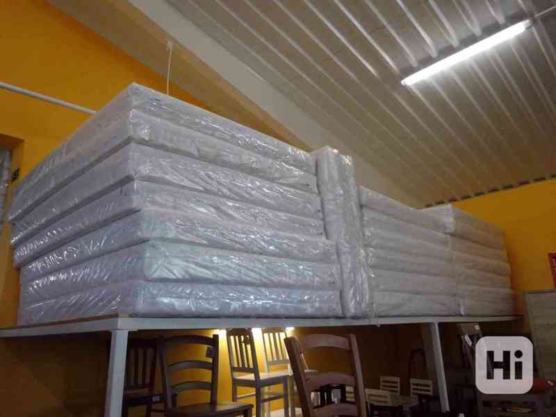 Matrace manželské partnerské vyztužené 200x180cm