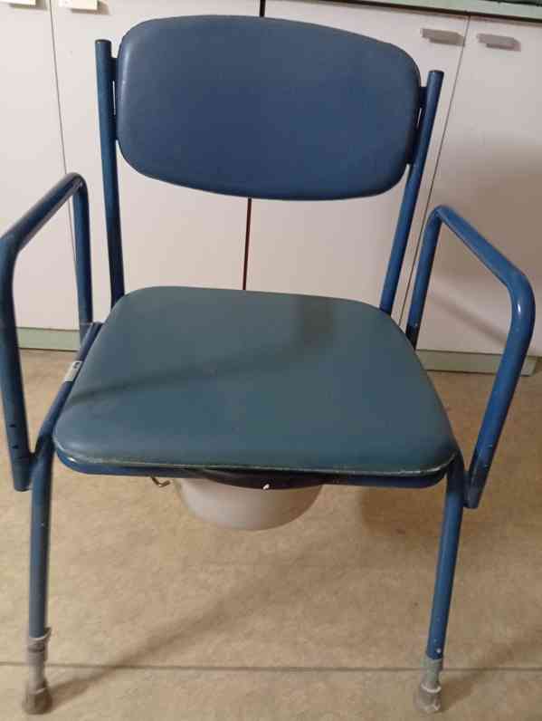 Židle pro invalidy. - foto 2