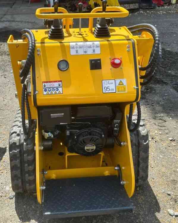 Mininakladač Digger MWL800 1T  - foto 5