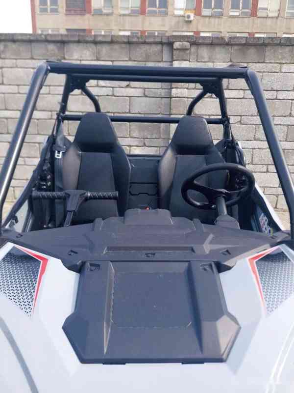 POLARIS RZR 200 - foto 7
