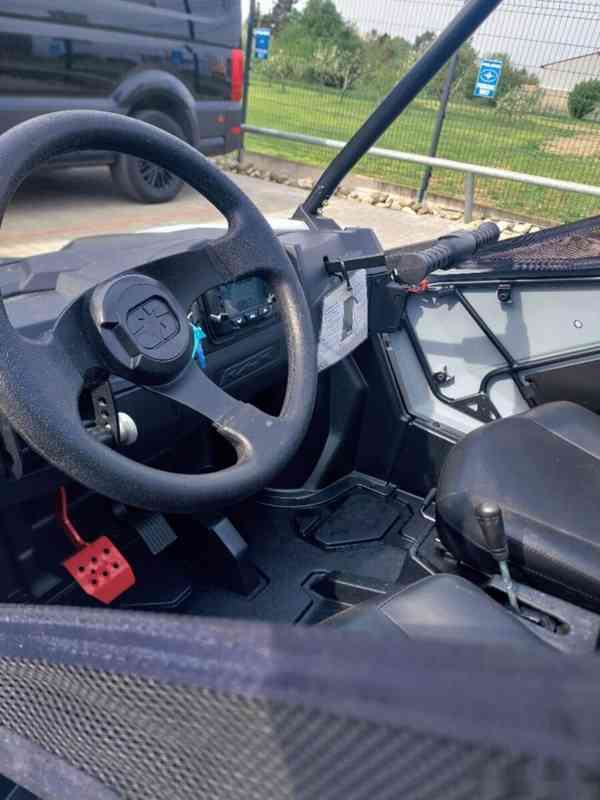 POLARIS RZR 200 - foto 6