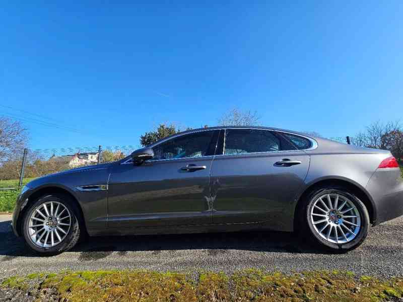 Jaguar XF 2,0   120 kW, výbava Prestige, Merid - foto 7