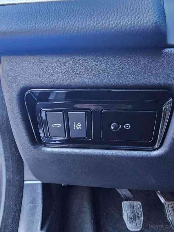 Jaguar XF 2,0   120 kW, výbava Prestige, Merid - foto 15