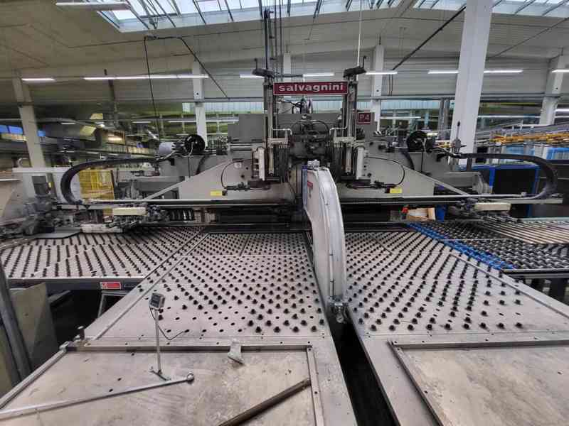 CNC ohýbací centrum Salvagnini P4-2220 - foto 4
