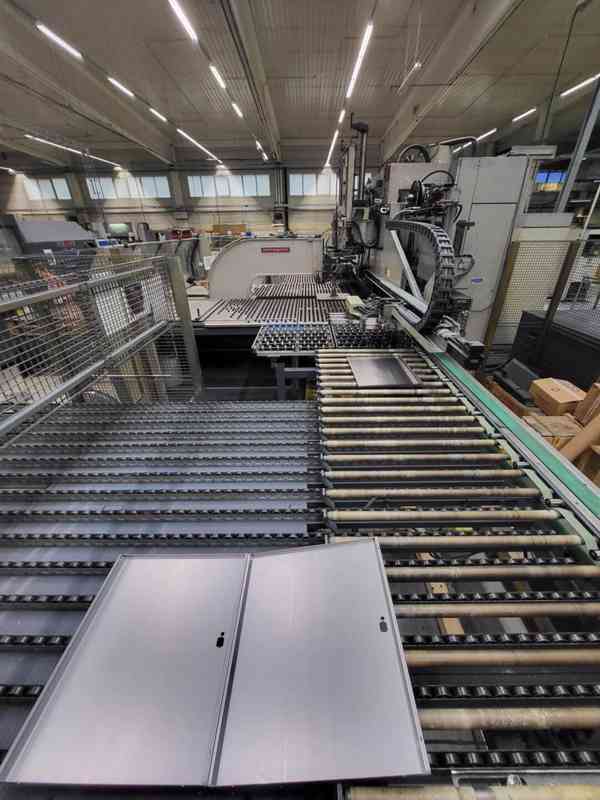CNC ohýbací centrum Salvagnini P4-2220 - foto 2