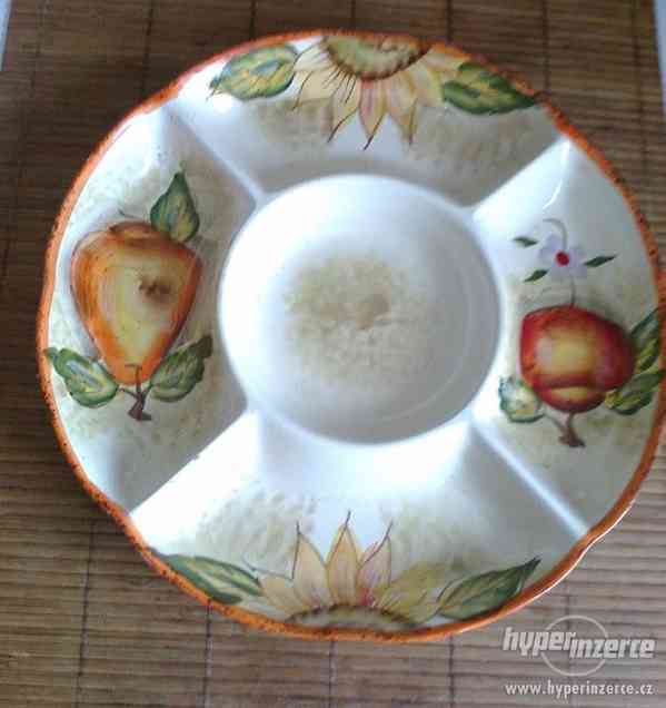 Servírovací talíř s dekoracemi SLEVA: - foto 1