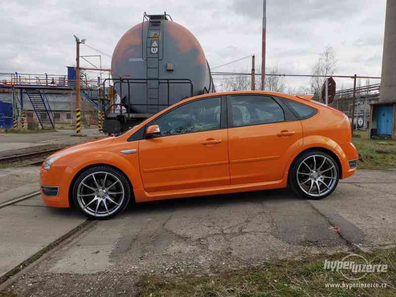 Ford Focus ST225 2.5T,5dvéř,Elektric orange,Tomason 19" - foto 5