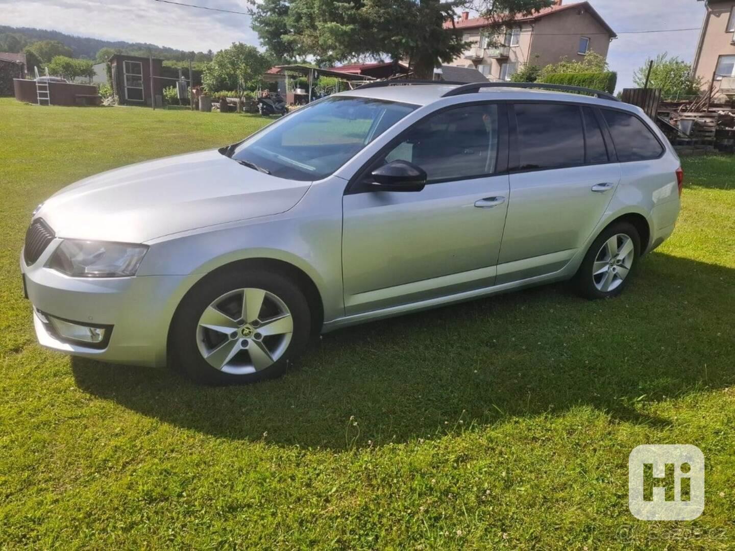 Škoda Octavia 1,2 - foto 1