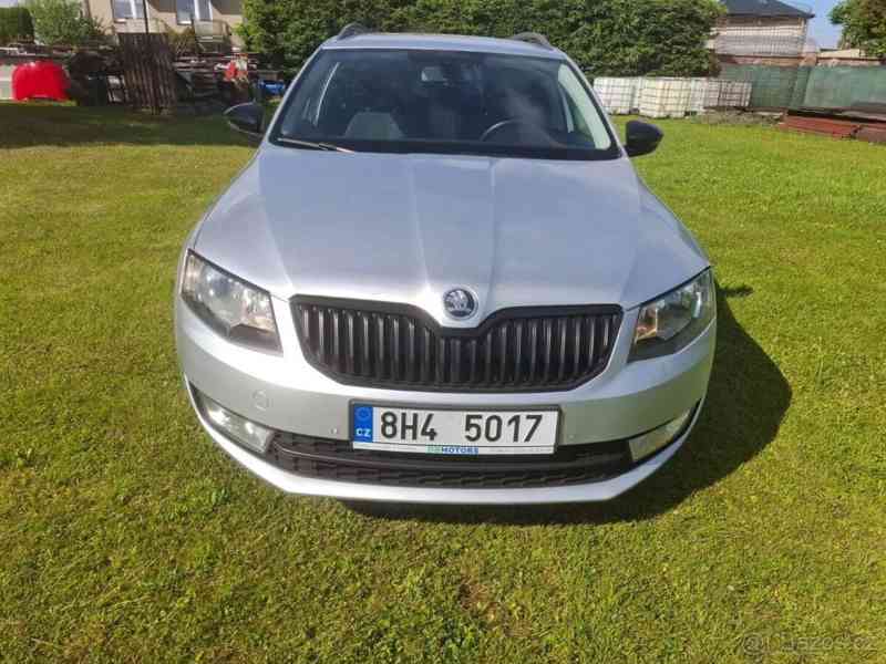 Škoda Octavia 1,2 - foto 2