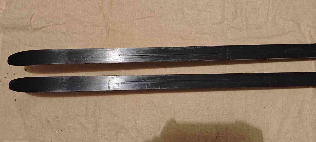 Nabízím běžky MADSHUS 195 cm 46*46*46 vč vázání ROTTEFELLA  - foto 4