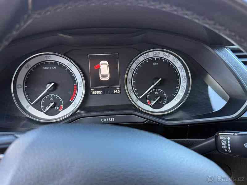 Škoda Superb 2,0   TDi 140 kW CarPlay - foto 18
