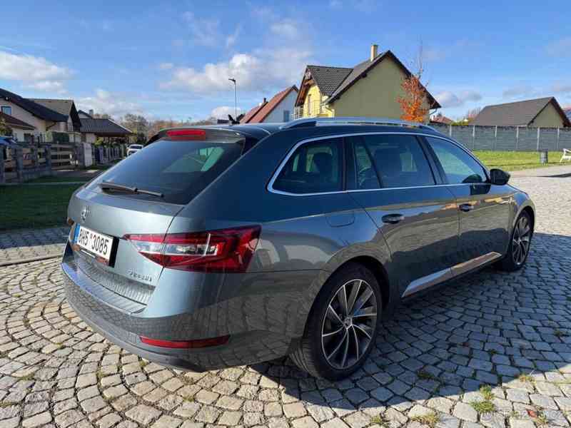 Škoda Superb 2,0   TDi 140 kW CarPlay - foto 5