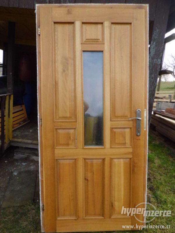Vchodové dubové dveře - foto 1