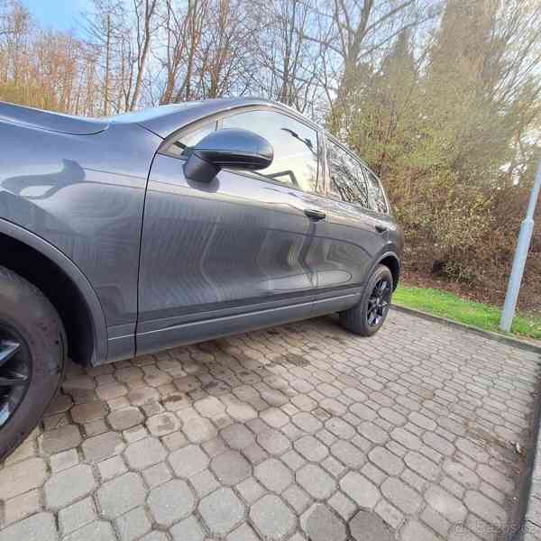 Volkswagen Touareg 3,0 - foto 28