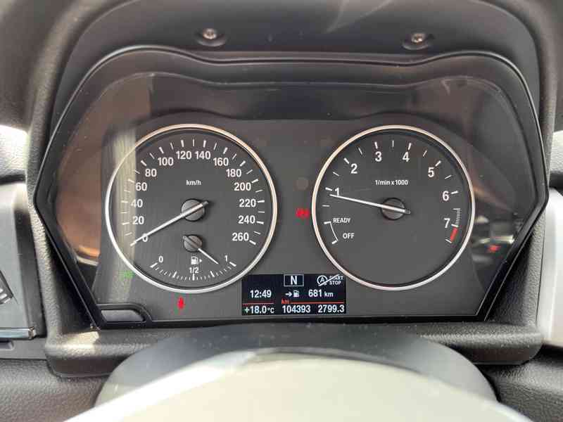 BMW 218i Active Tourer 1.499cm3 benzín - foto 5