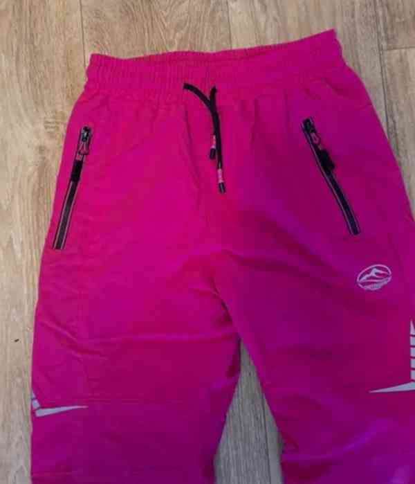 Zimní dívčí kalhoty pěkný stav  - foto 2