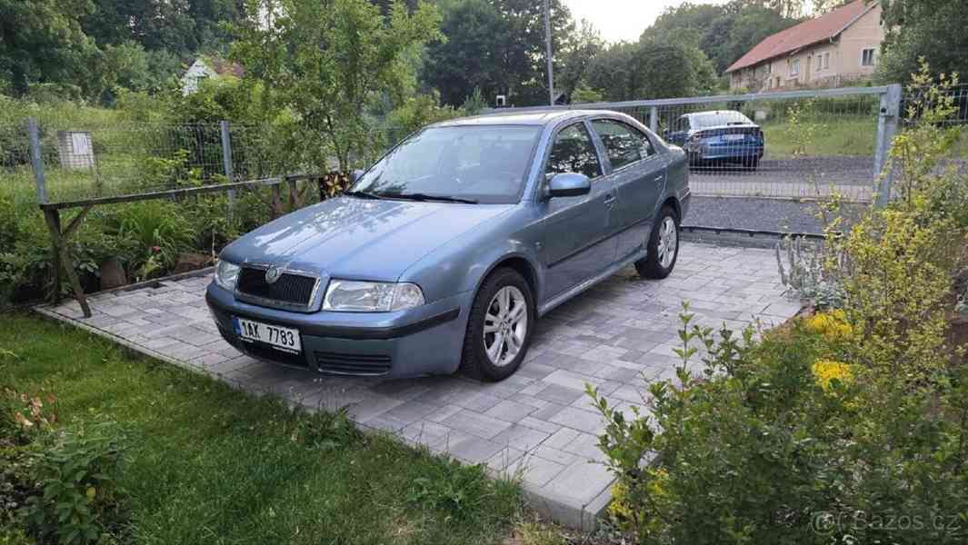 Škoda Octavia 1,6   1 - foto 1