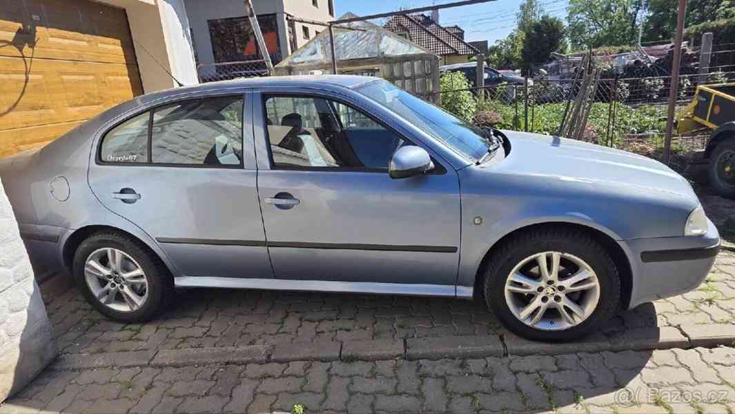 Škoda Octavia 1,6   1 - foto 5