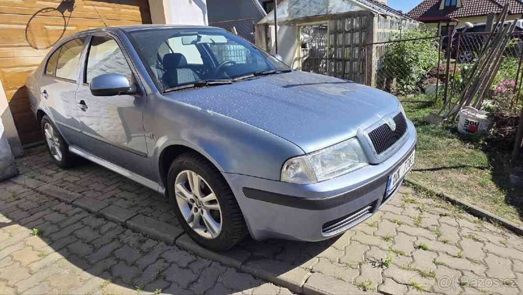 Škoda Octavia 1,6   1 - foto 3