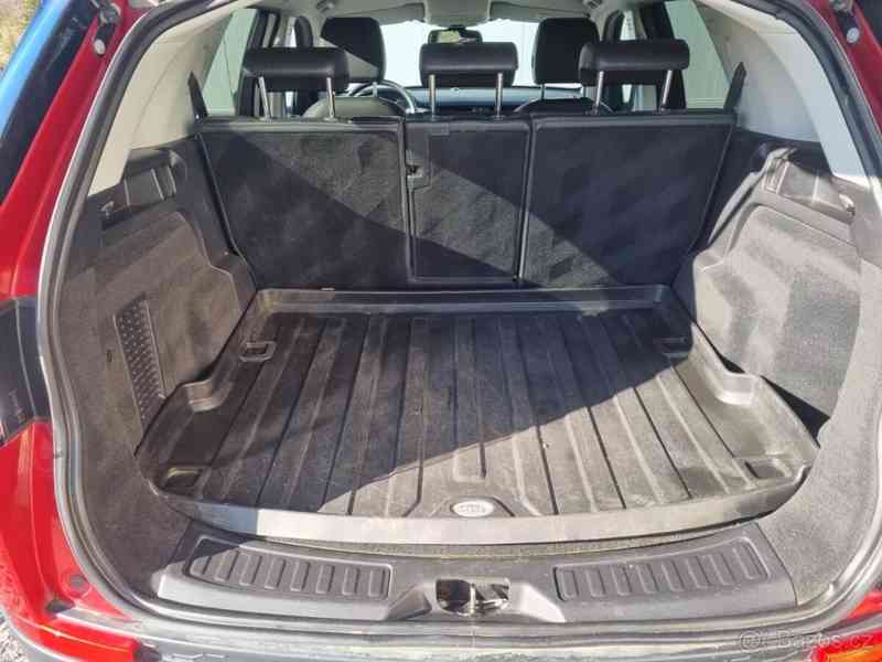 Land Rover Discovery Sport 2,0 TD4 SE Automat – 110 kW, 4x - foto 11