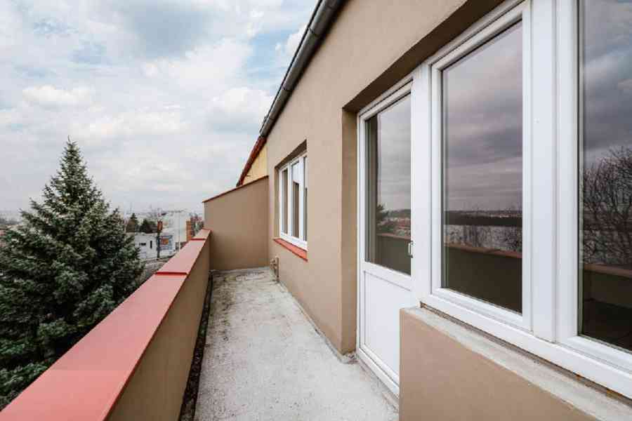 Prodej bytu 2+kk, plocha 45 m2, terasa, 4.NP, Praha 4 Michle - foto 2