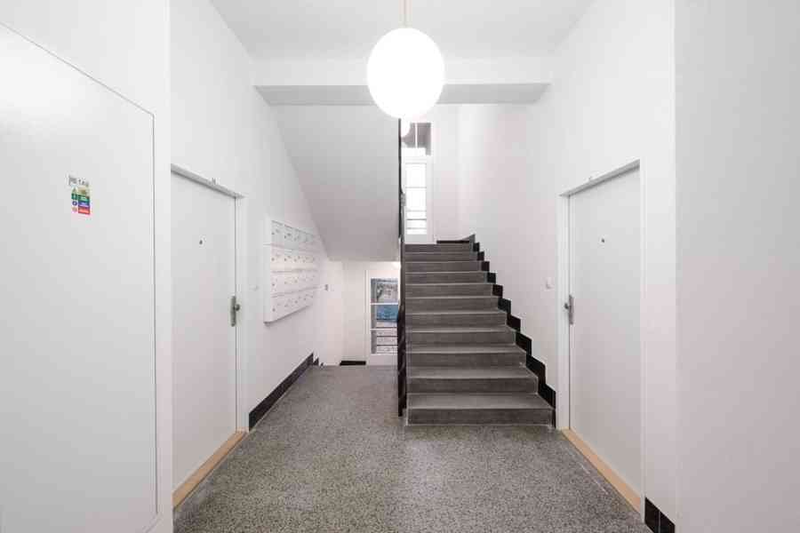 Prodej bytu 2+kk, plocha 45 m2, terasa, 4.NP, Praha 4 Michle - foto 12