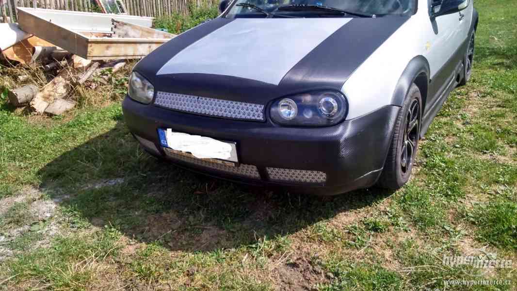 Prodám VW Golf IV 1.6 sr 74 Kw Benzín - foto 9