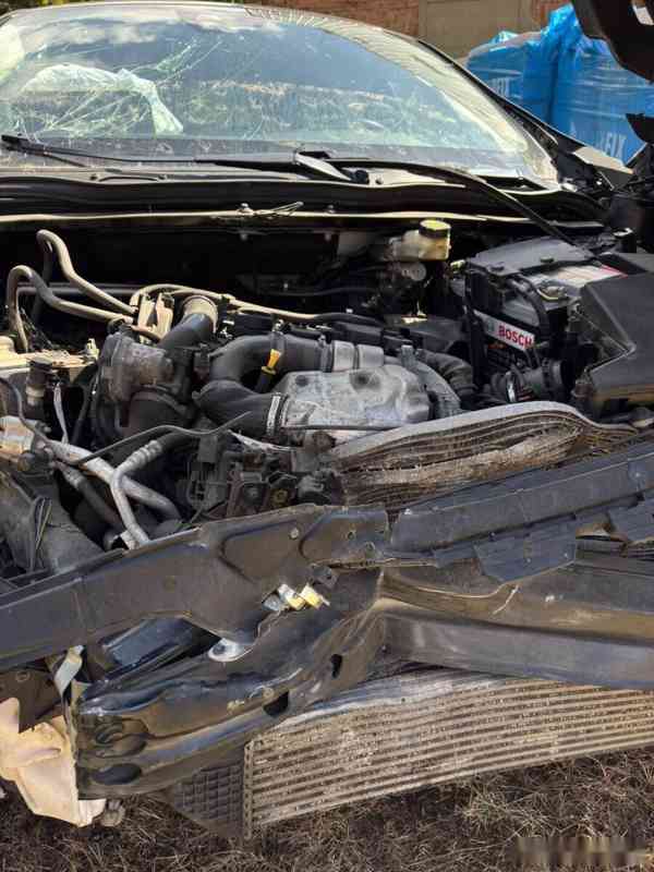 Volvo V40, 1,6 - foto 11