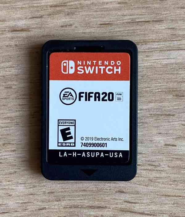 Nintendo Switch - foto 3