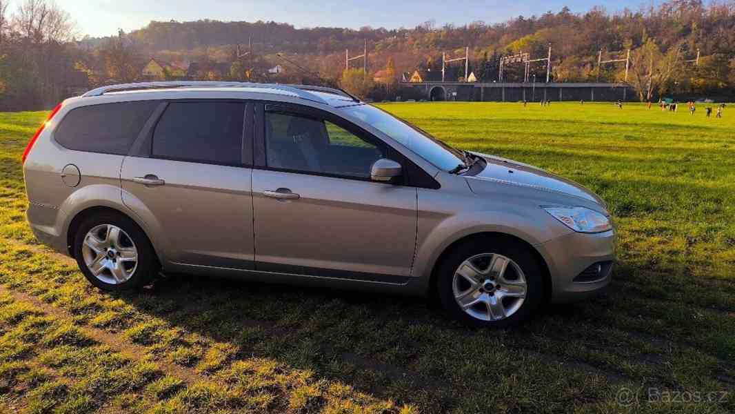 Ford Focus 1,6   16V, 74 kW NAV, KLIMA - foto 1