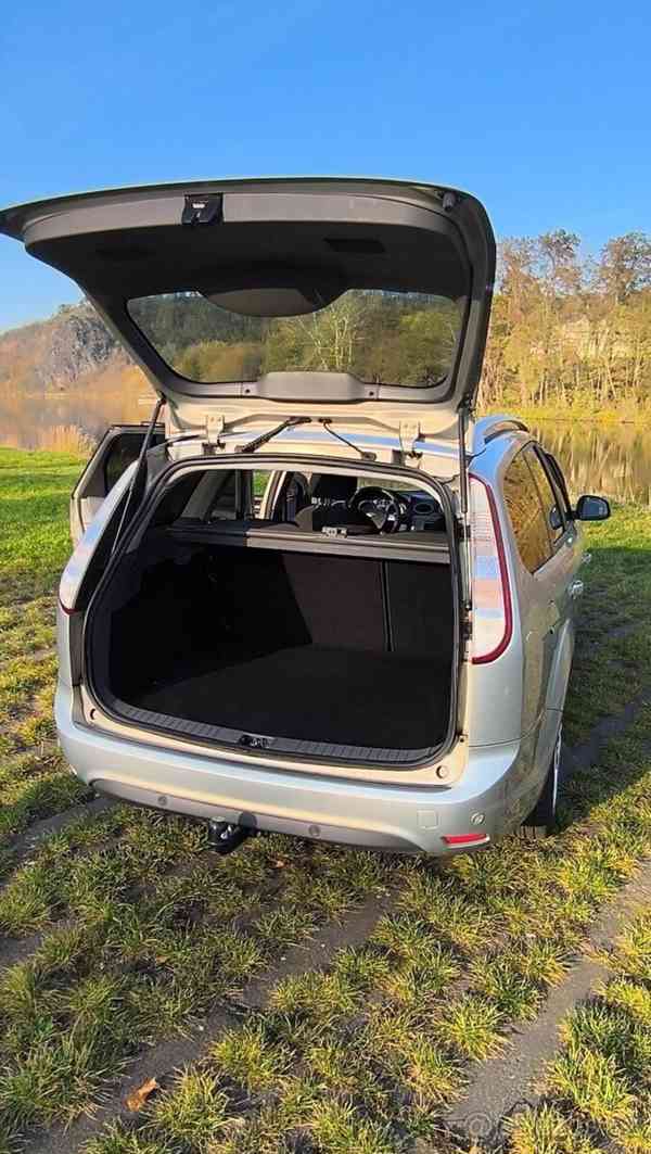 Ford Focus 1,6   16V, 74 kW NAV, KLIMA - foto 15