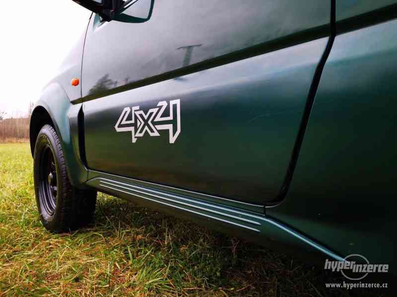 SUZUKI JIMNY 1.3 VTi / 4X4 / MÁLO NAJETO / NOVÁ STK / TAŽNÉ - foto 4