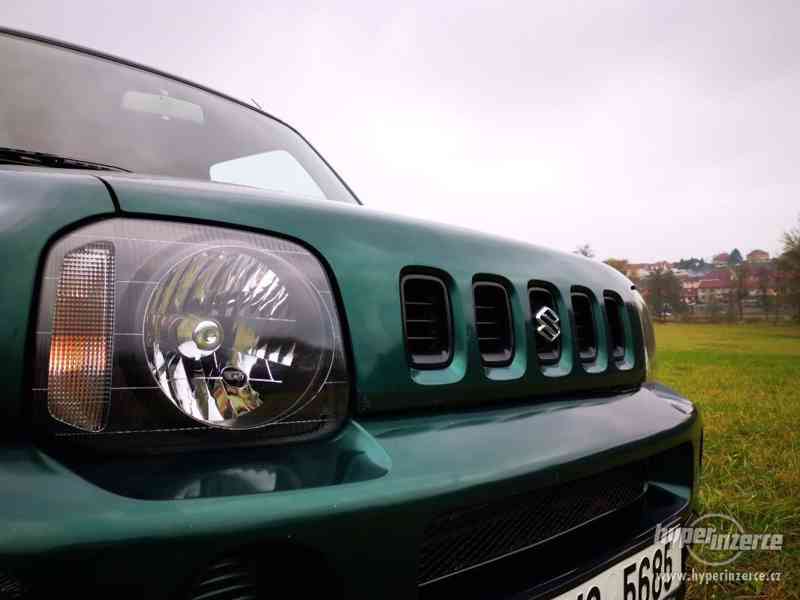 SUZUKI JIMNY 1.3 VTi / 4X4 / MÁLO NAJETO / NOVÁ STK / TAŽNÉ - foto 11