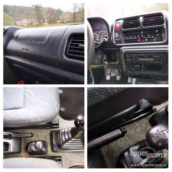 SUZUKI JIMNY 1.3 VTi / 4X4 / MÁLO NAJETO / NOVÁ STK / TAŽNÉ - foto 34