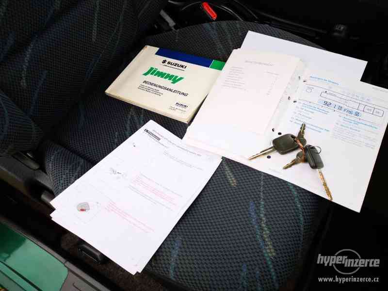 SUZUKI JIMNY 1.3 VTi / 4X4 / MÁLO NAJETO / NOVÁ STK / TAŽNÉ - foto 36
