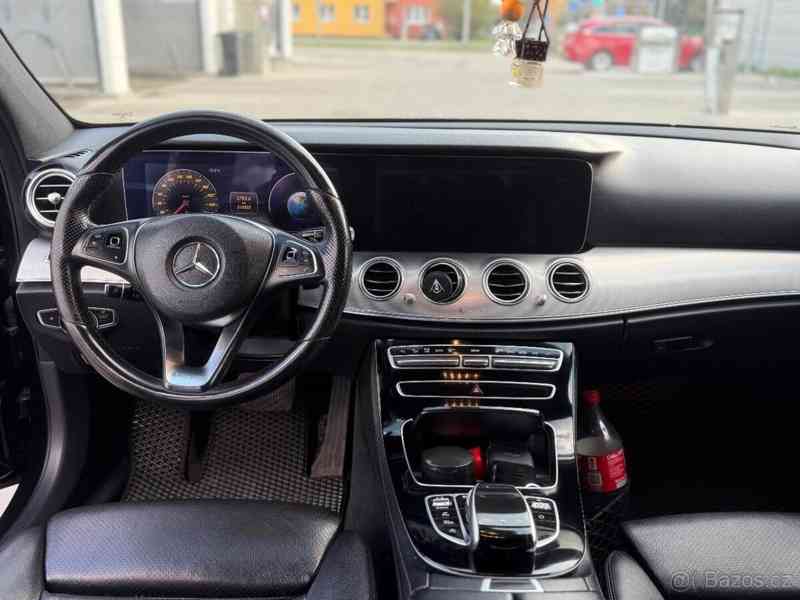 Mercedes-Benz Třídy E 2,0   200 - foto 8
