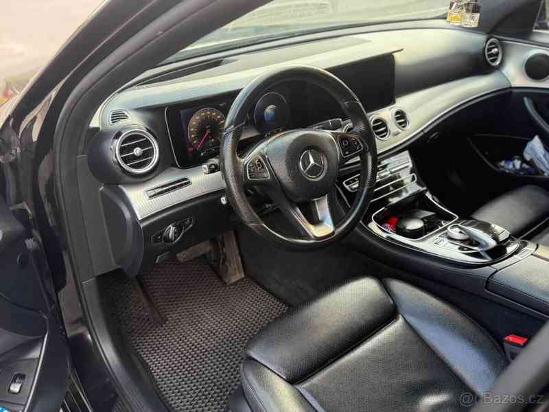 Mercedes-Benz Třídy E 2,0   200 - foto 7