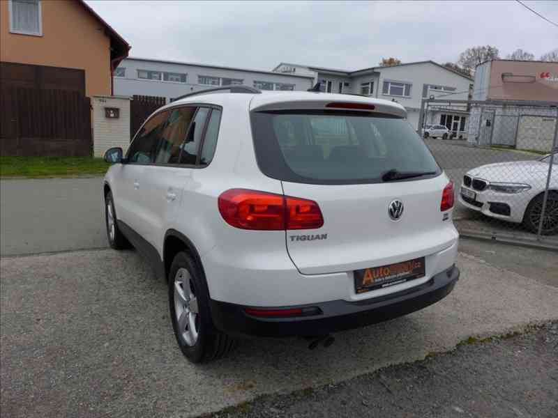 Volkswagen Tiguan 2,0 TDI SPORT, DIGI AC, 1.MAJ - foto 4