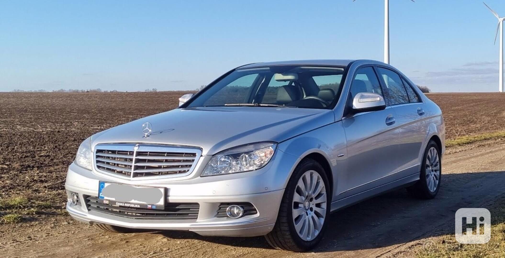 Mercedes-Benz Třídy C 2,0   C320 Cdi Elegance - foto 1